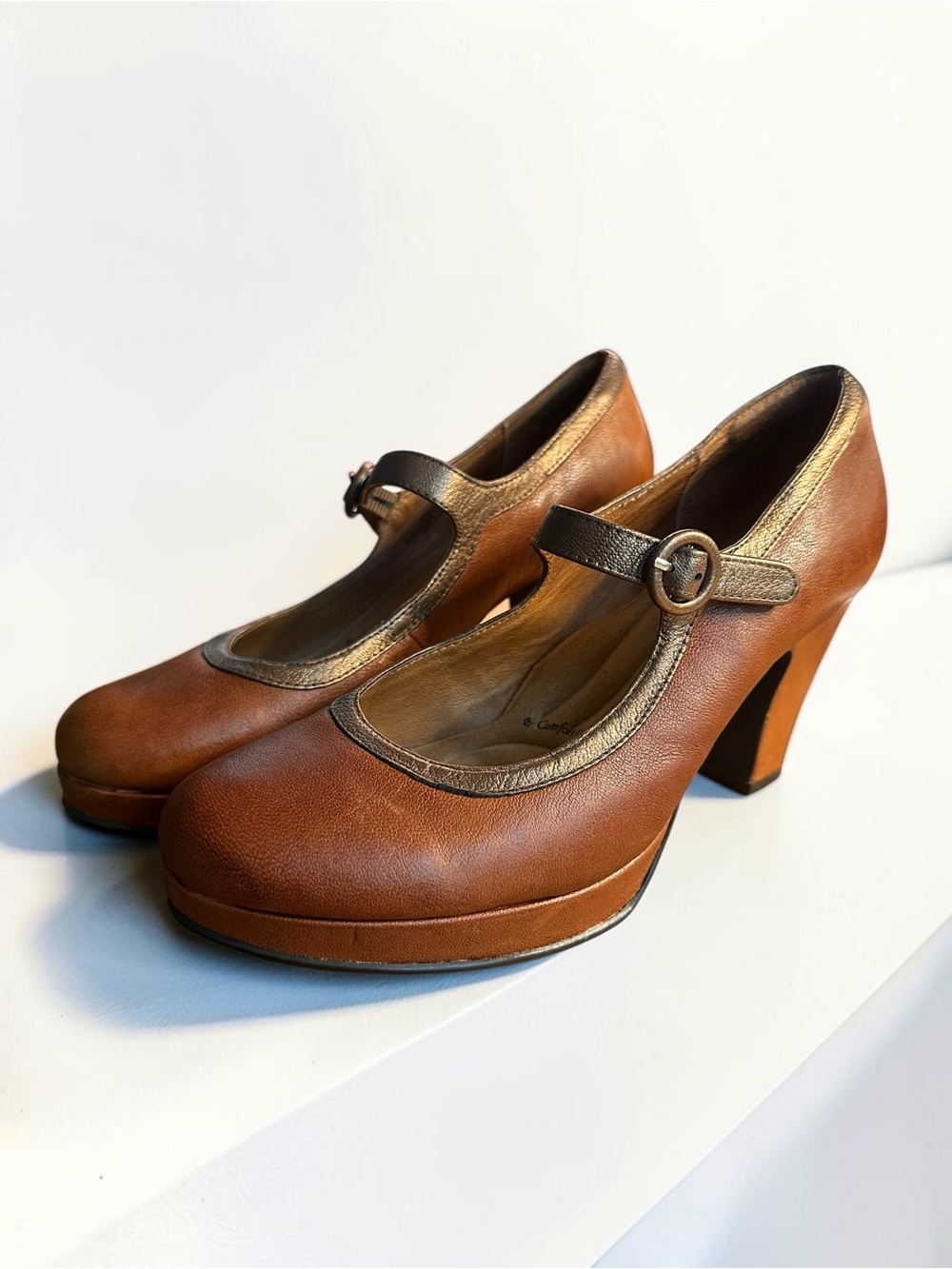 Sofft Brown and Gold Mary Jane Platform Pumps Size 8.5